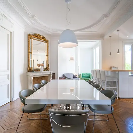 Luxury Etoile Elegance 3br By Airsuite